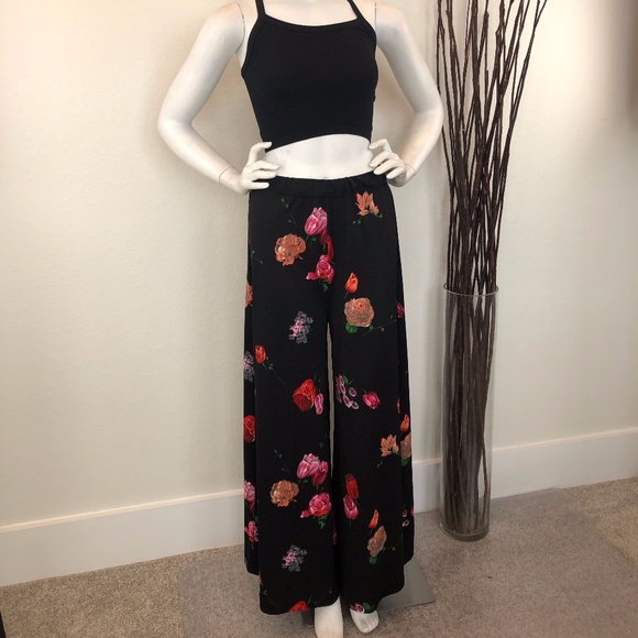 Style-Aire | Vintage Floral Palazzo Pants - Picture 6 of 8
